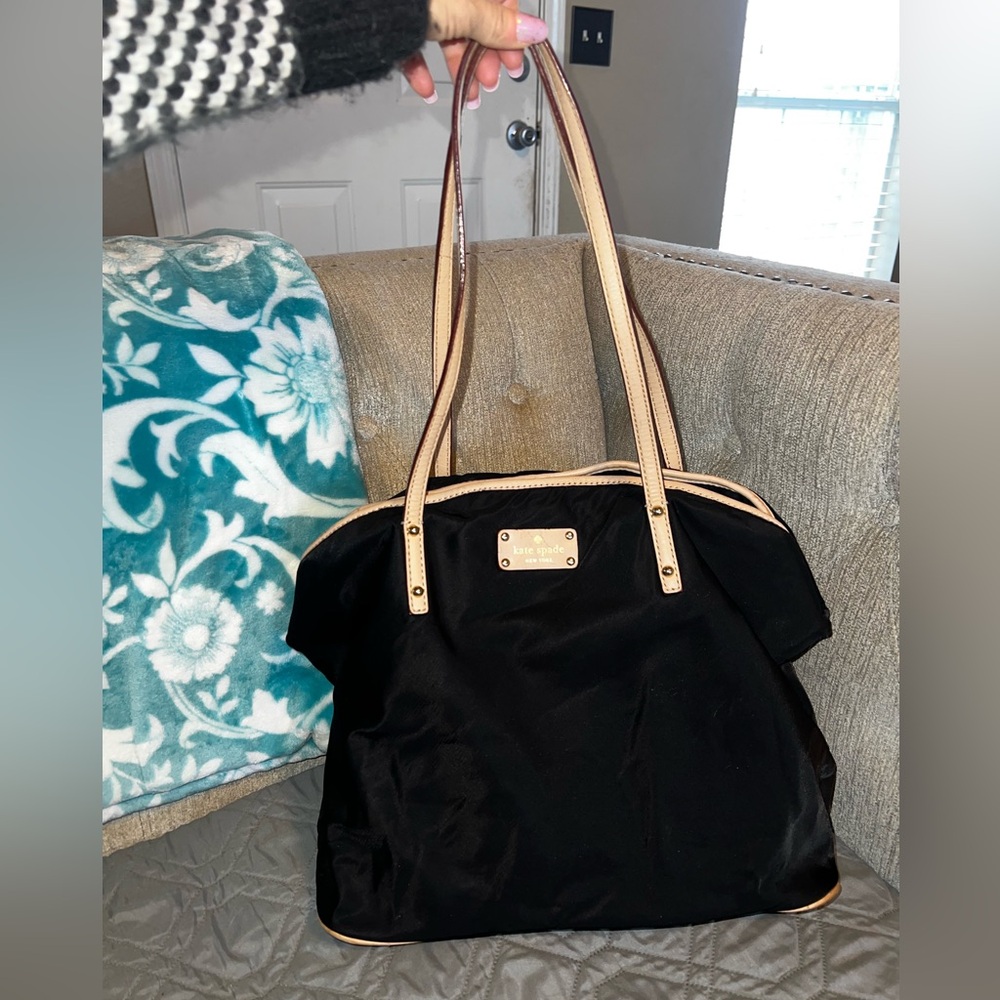 Black Kate Spade purse